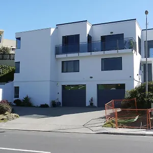 Bed & Breakfast 379 Kapiti, Paraparaumu