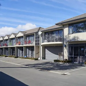 **** Motel Azena & New Zealand